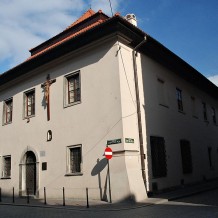 Dom pod Krzyżem w Krakowie