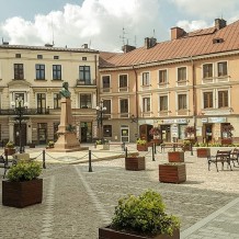 Plac Kazimierza Wielkiego w Tarnowie