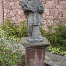 Figura św. Jana Nepomucena w Nowej Rudzie 