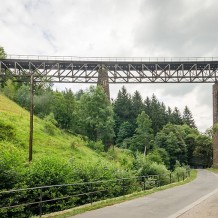 Most kolejowy nad Woliborką w Nowej Rudzie