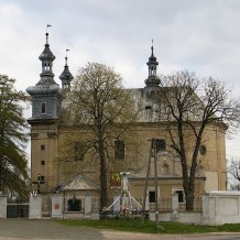 Zespół kościoła Narodzenia NMP w Minodze