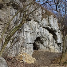 Jaskinia w Mącznej Skale Duża