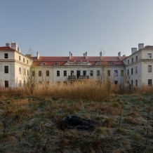 Pałac w Małuszowie