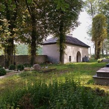 Stary cmentarz parafialny w Imbramowicach