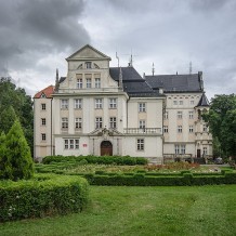 Pałac w Brenniku