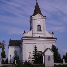 Kościół Trójcy Przenajświętszej i św. Leopolda 