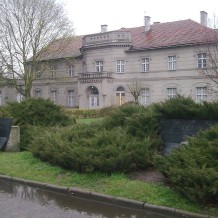 Pałac na Opieszynie we Wrześni
