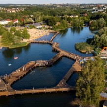 PLAŻA I KĄPIELISKO NAD JEZIOREM NISKIE BRODNO