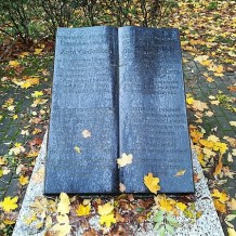 Dawny cmentarz ewangelicki w Lęborku, obecnie Park Mieczysława Michalskiego.