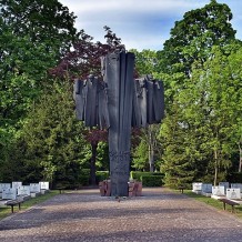 Cmentarz wojskowy, Pomnik Żołnierzy Września 1939 i Armii Kraków