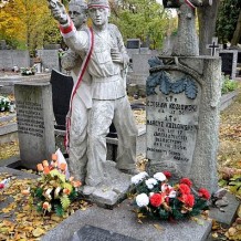 Grób Czesława i Narcyza Kozłowskich na Cmentarzu Bródnowskim w Warszawie